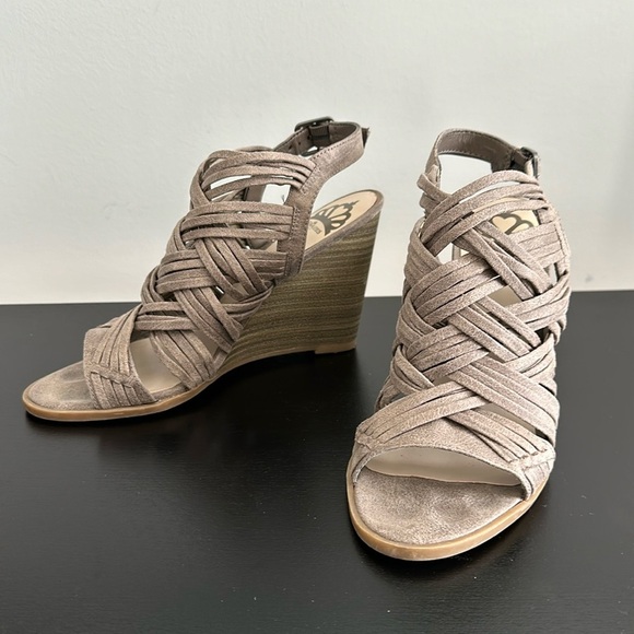 Fergalicious Shoes - Fergalicious Grey/Brown Wedge Sandals Sz 6.5